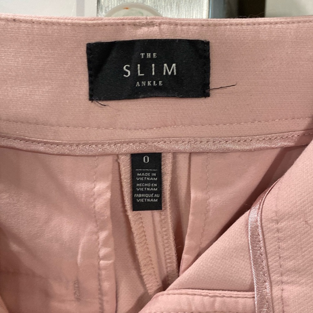 White House Black Market Slim Ankle Pant